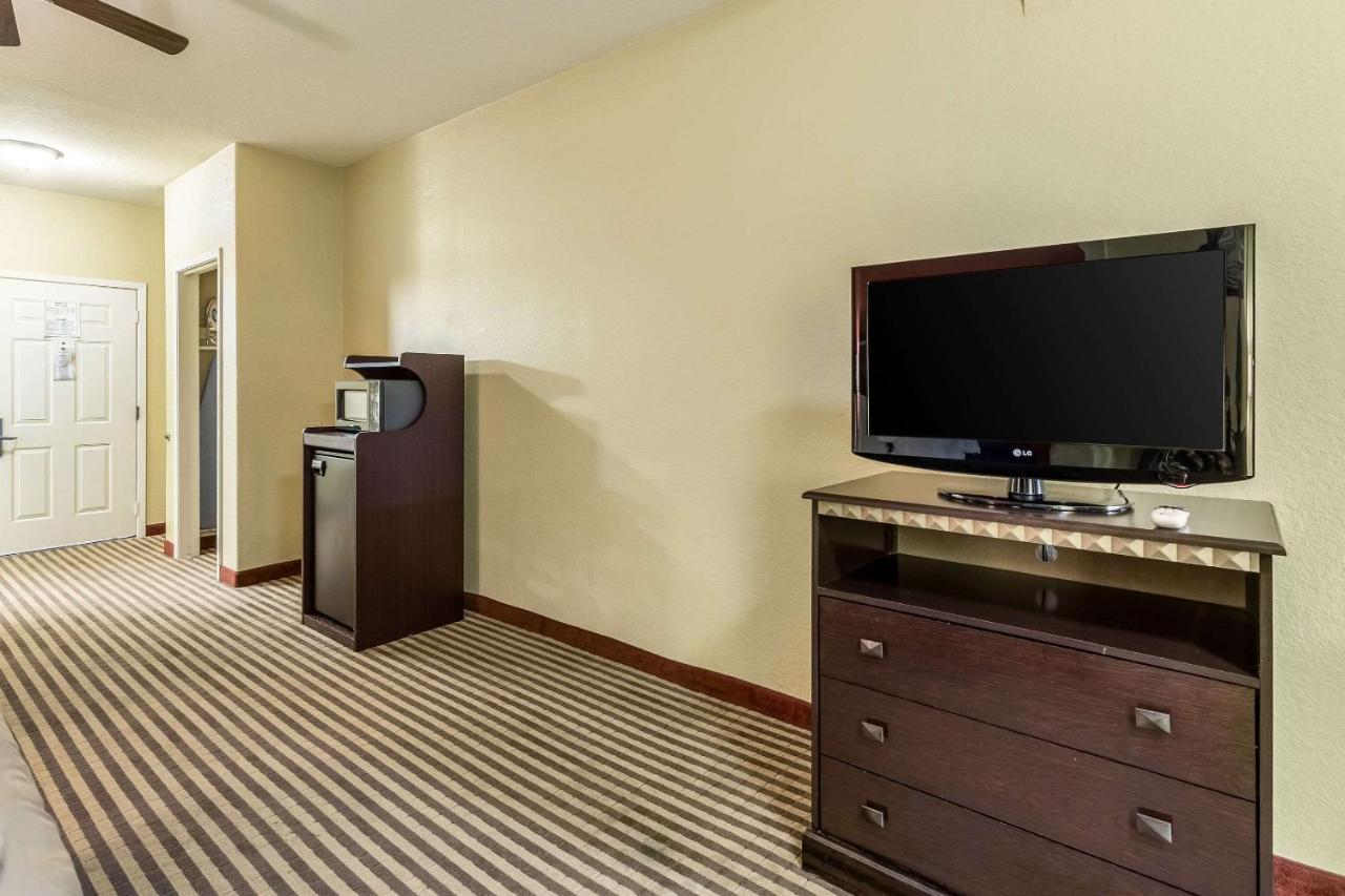 Quality Suites North Houston - Spring Экстерьер фото